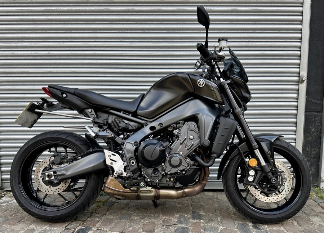 Yamaha MT 09 Black 2022 - Image 6