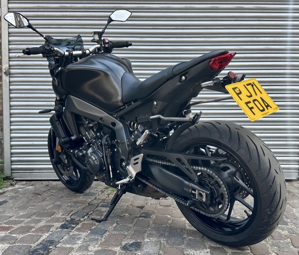 Yamaha MT 09 Black 2022 - Image 11